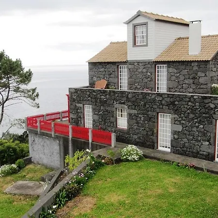 Casa Da Aguada Lajes do Pico